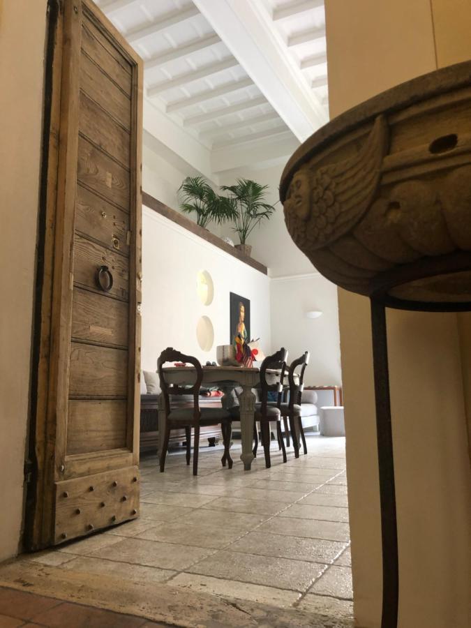 New! Bellissimo Palazzofranchi Pantheon Apartment Rome Luaran gambar