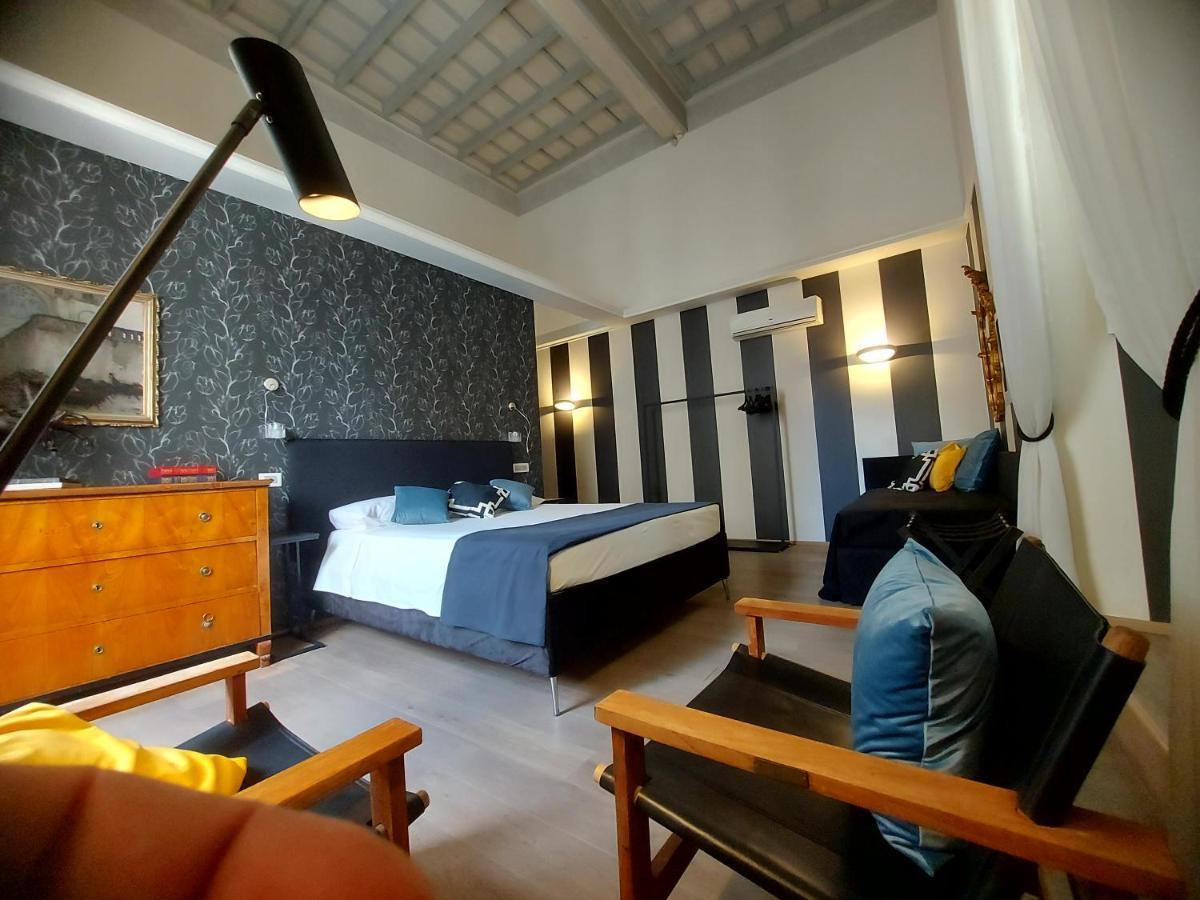New! Bellissimo Palazzofranchi Pantheon Apartment Rome Luaran gambar