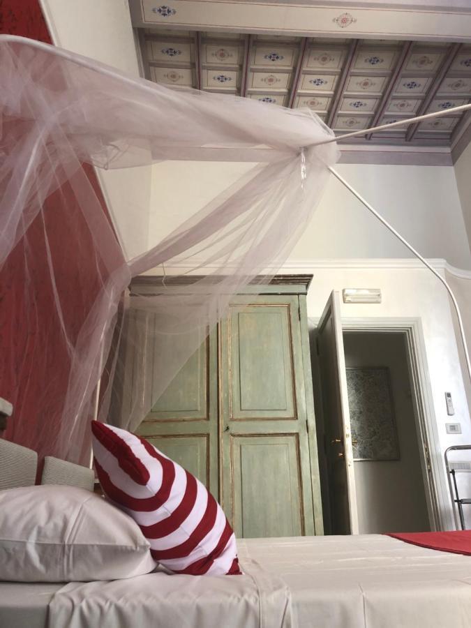 New! Bellissimo Palazzofranchi Pantheon Apartment Rome Luaran gambar