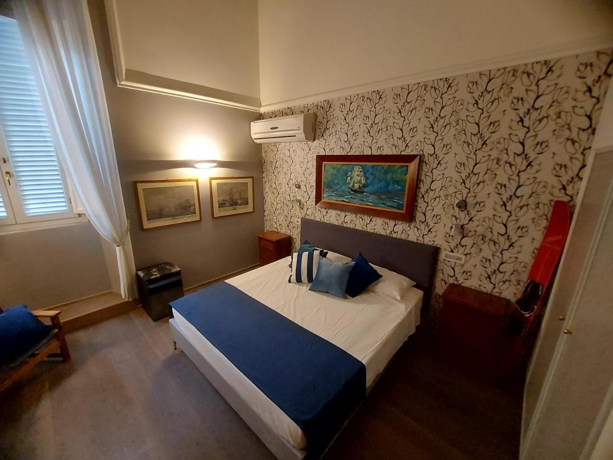 New! Bellissimo Palazzofranchi Pantheon Apartment Rome Luaran gambar