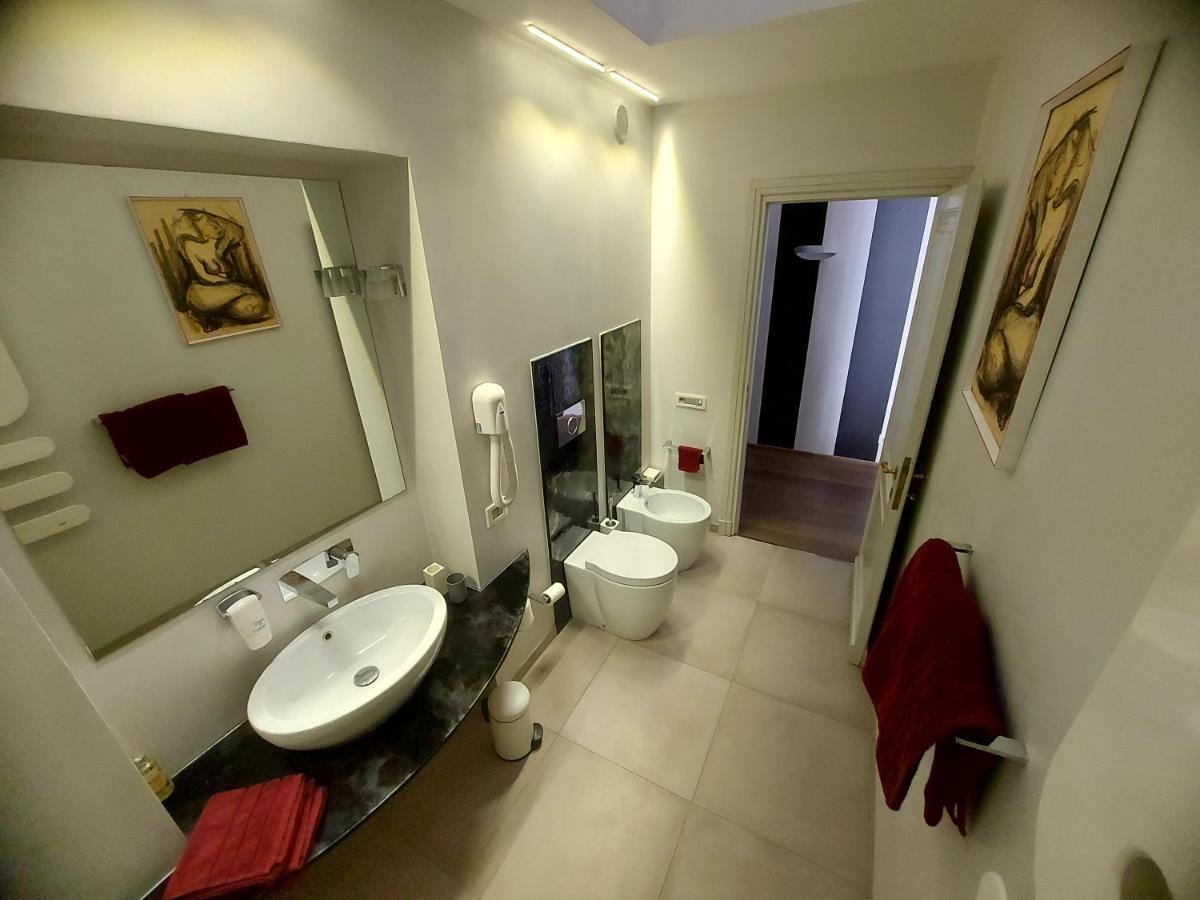 New! Bellissimo Palazzofranchi Pantheon Apartment Rome Luaran gambar
