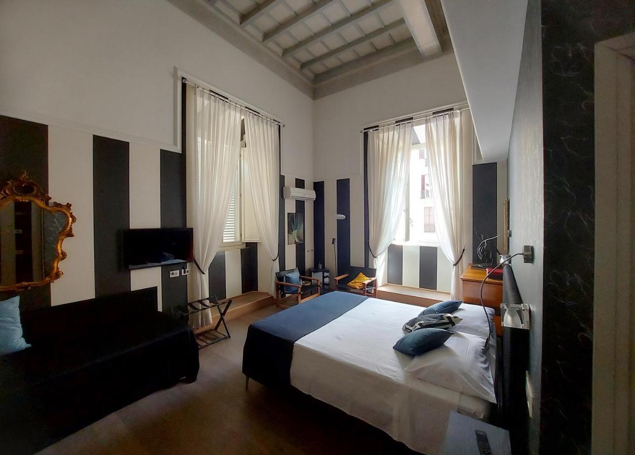 New! Bellissimo Palazzofranchi Pantheon Apartment Rome Luaran gambar