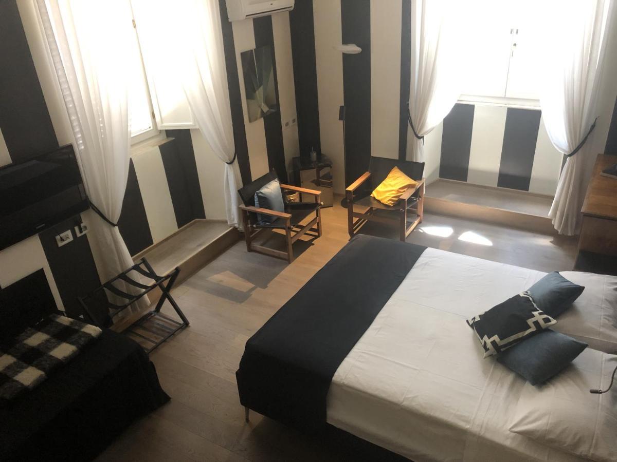 New! Bellissimo Palazzofranchi Pantheon Apartment Rome Luaran gambar
